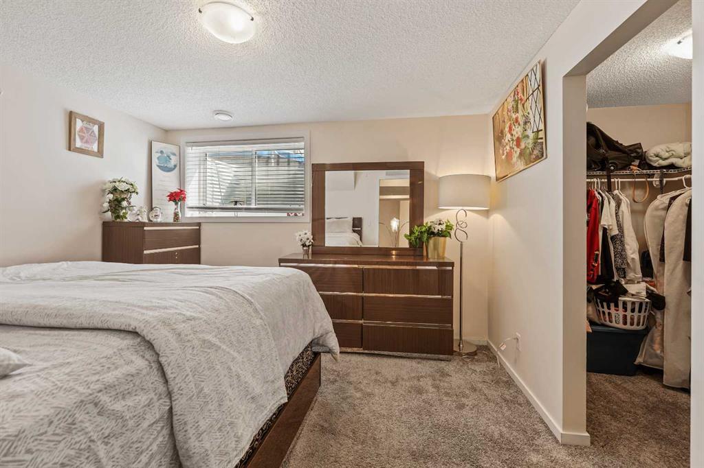 31 Red Sky Passage NE