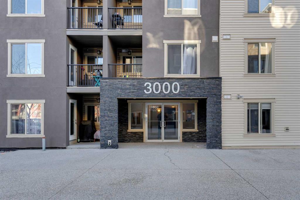 403 Mackenzie Way SW, #3202