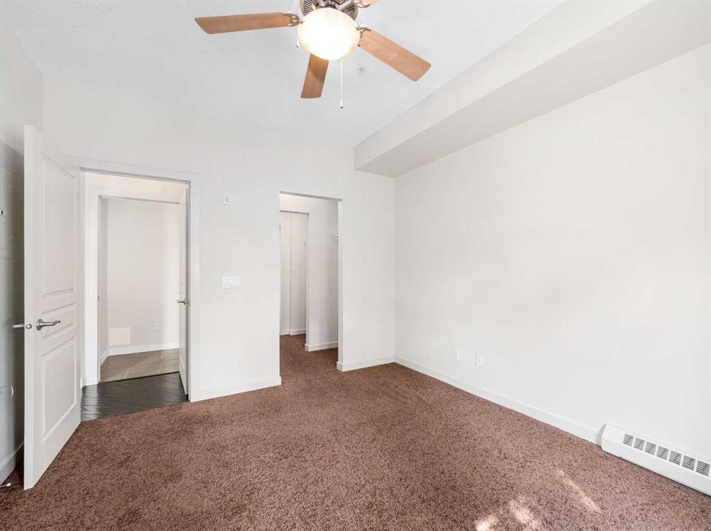 208 Holy Cross SW, #105