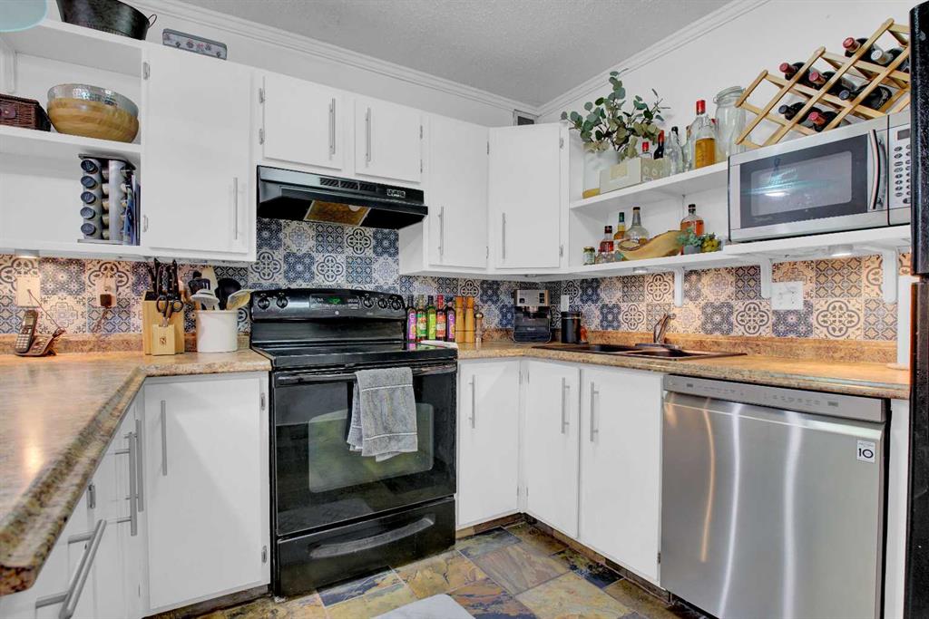 2114 17 Street SW, #104