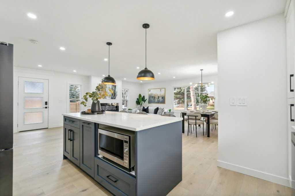 10632 Mapleglen Crescent SE