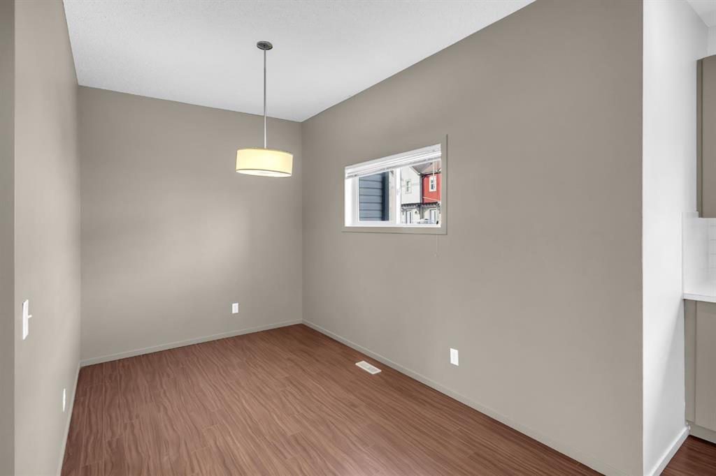 52 Copperstone Cove SE