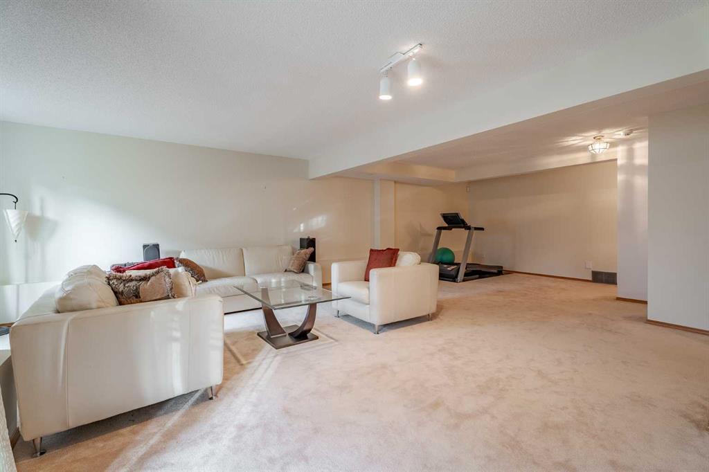 119 Edgepark Villas NW