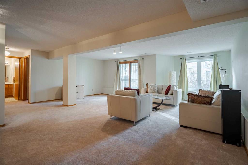 119 Edgepark Villas NW