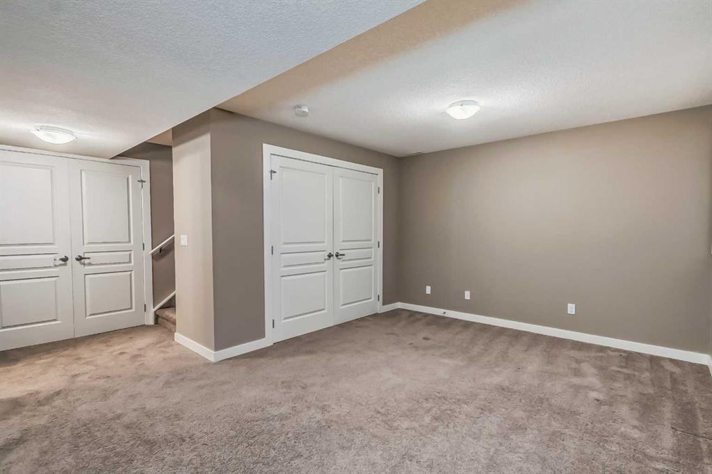1809 Evanston Square NW