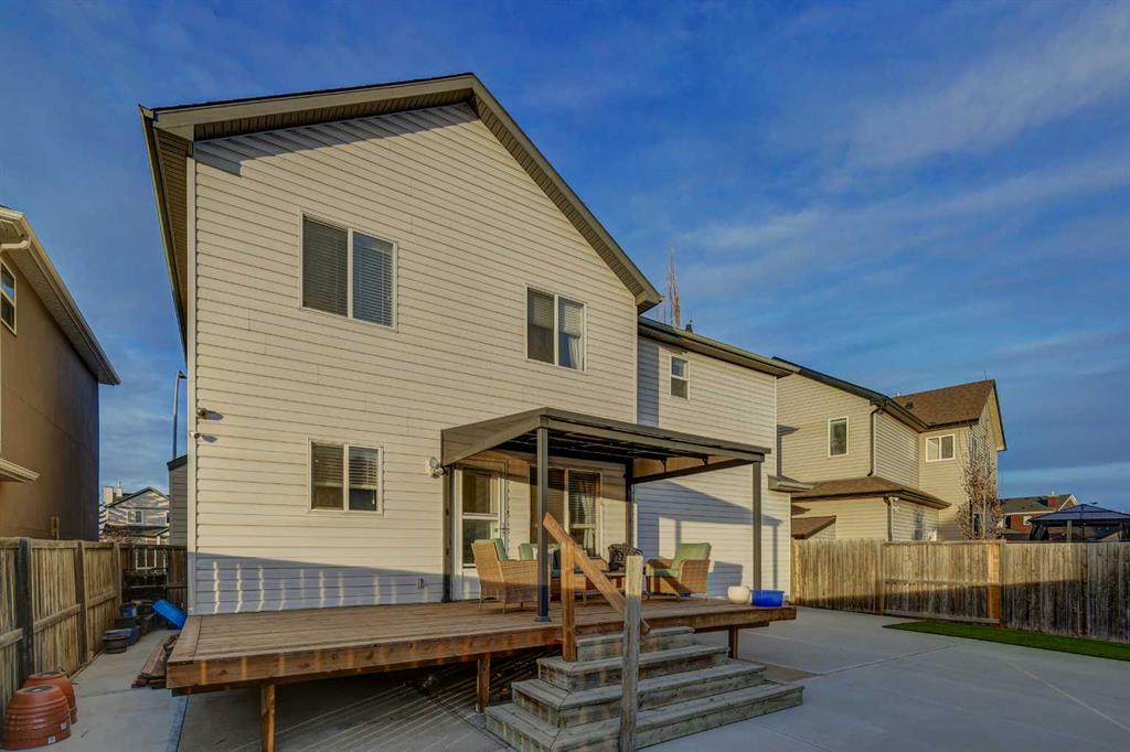 7 Martha's Haven Heath NE
