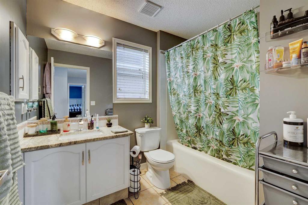 7 Martha's Haven Heath NE