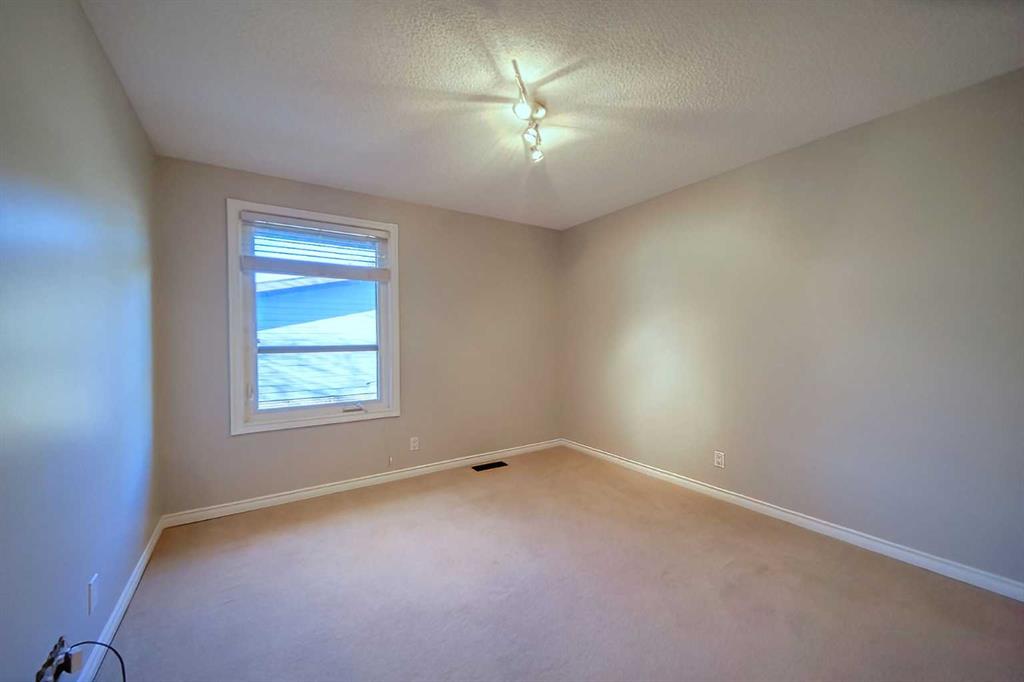 10940 Bonaventure Drive SE, #77