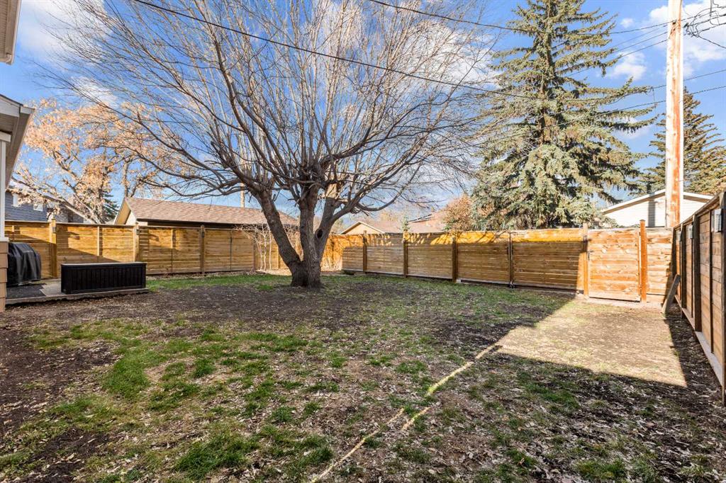 115 Lake Bonavista Drive SE