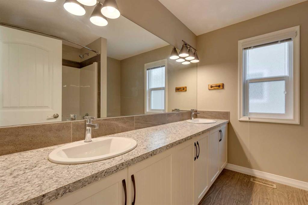 40 Masters Terrace SE