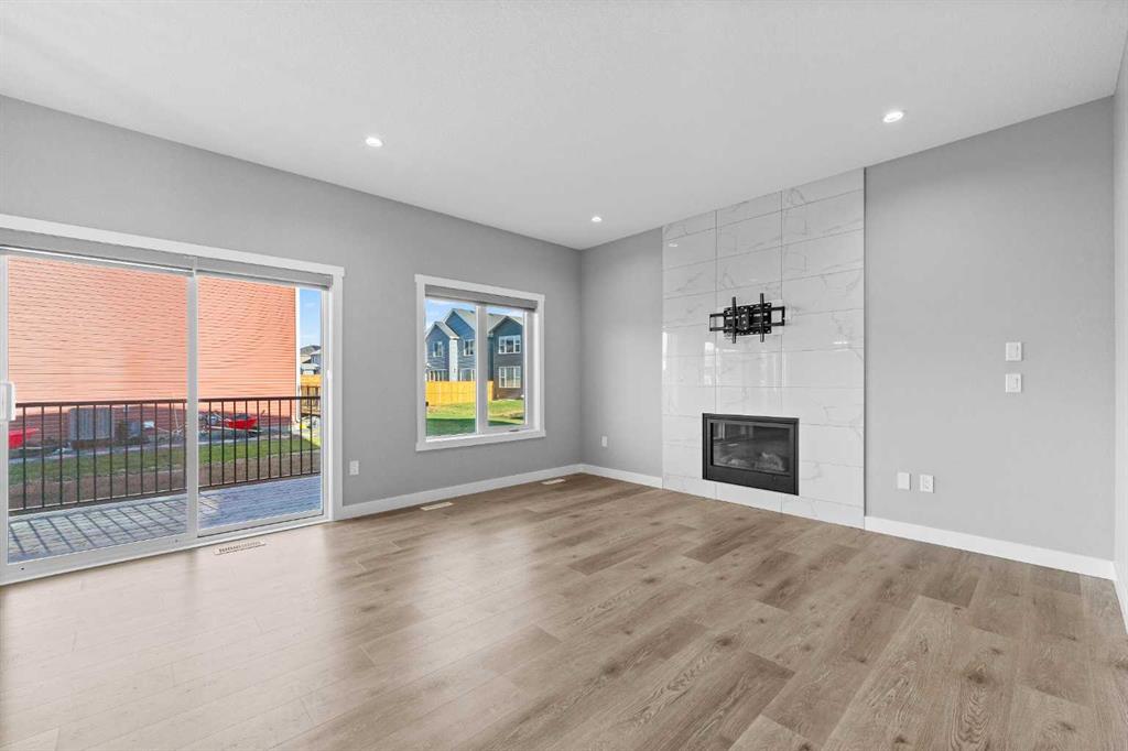 122 Legacy Glen Crescent SE