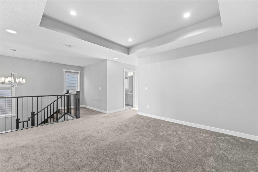 122 Legacy Glen Crescent SE