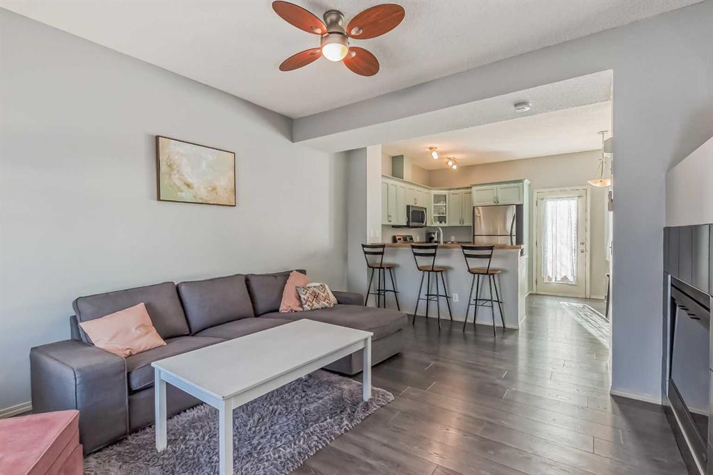 507 Strathaven Mews