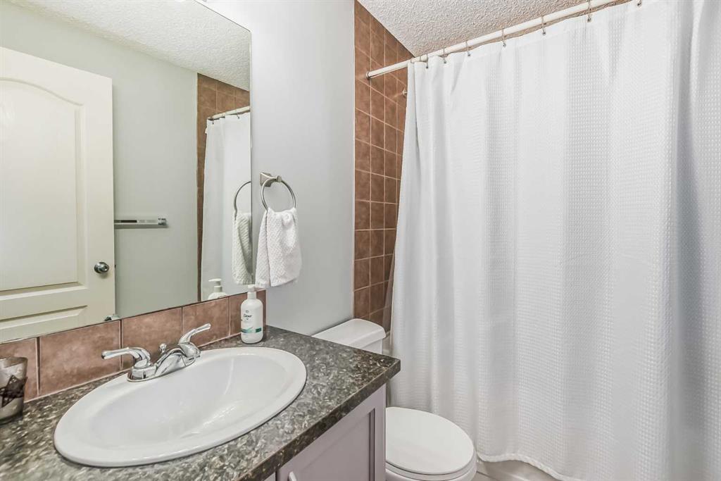 507 Strathaven Mews