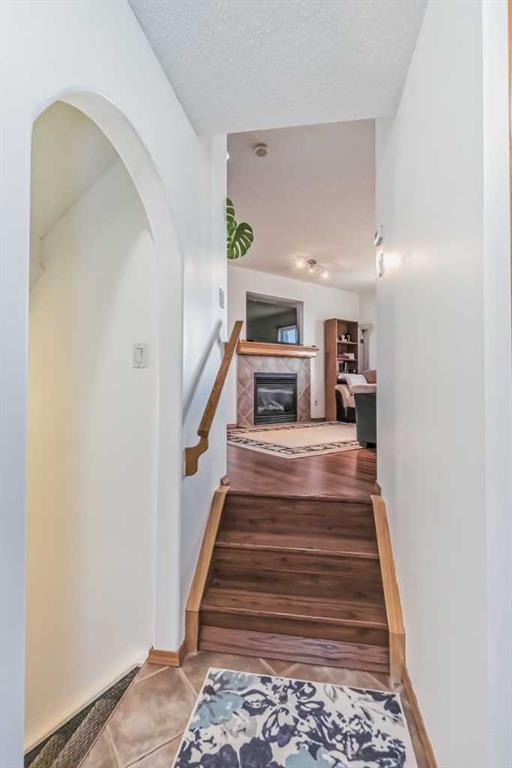 135 Tuscarora Way NW