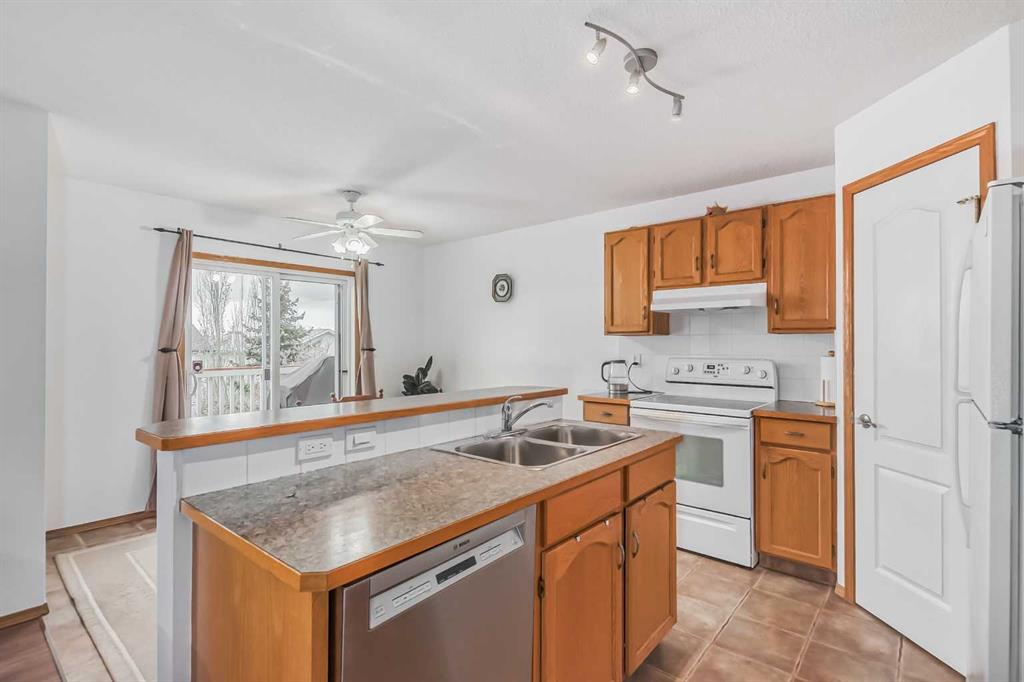 135 Tuscarora Way NW