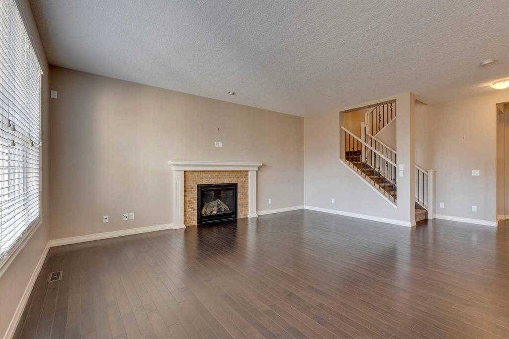 124 Chaparral Valley View SE