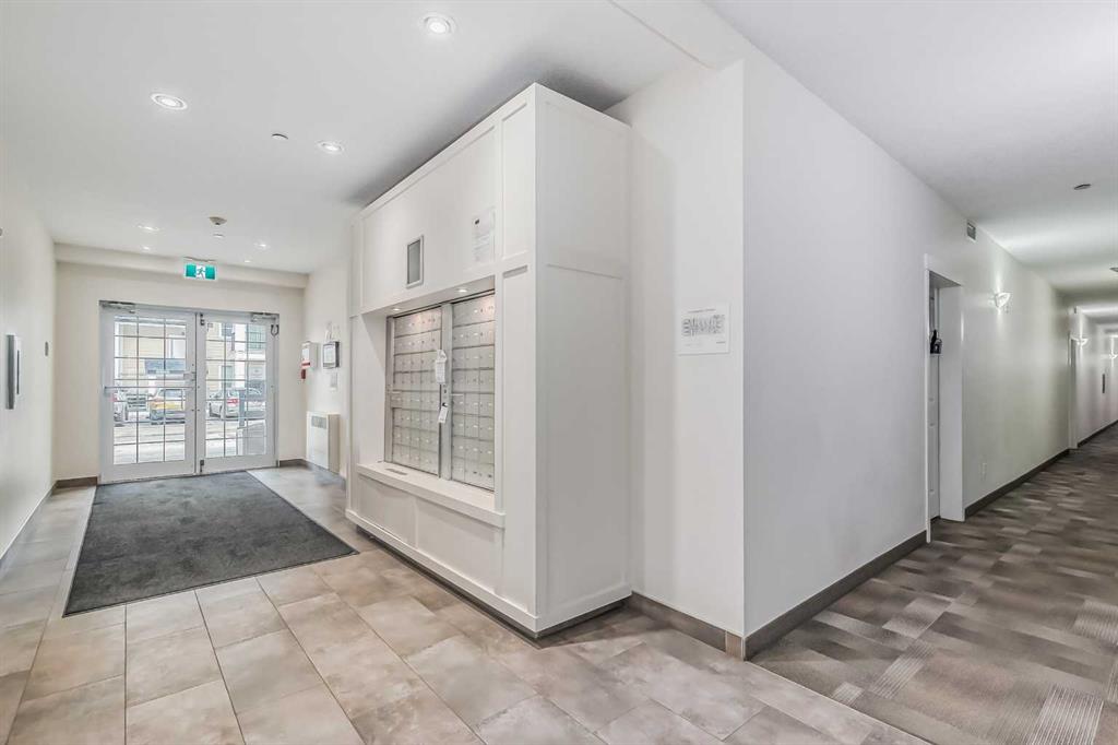 215 Legacy Boulevard SE, #3116