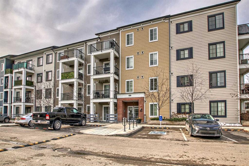 215 Legacy Boulevard SE, #3116