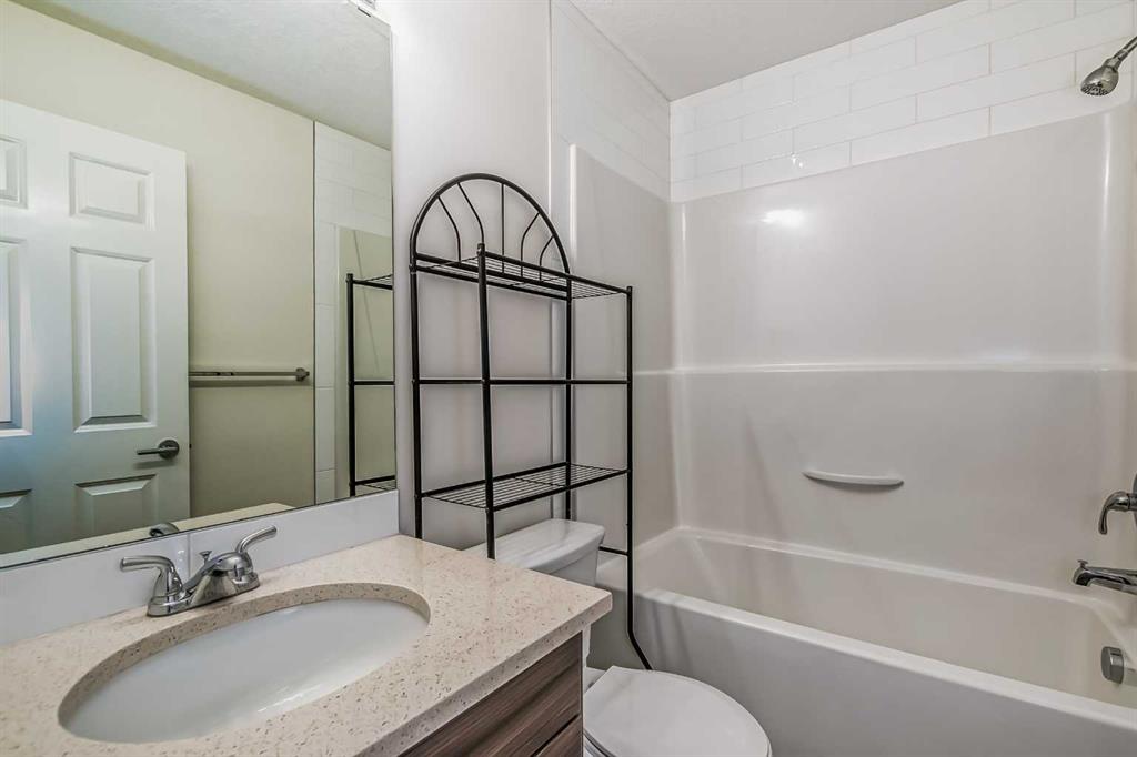 215 Legacy Boulevard SE, #3116
