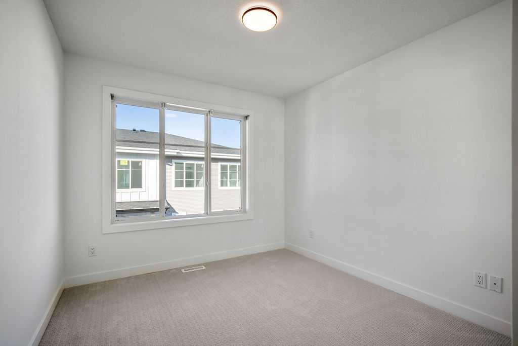 669 Savanna Boulevard NE, #214