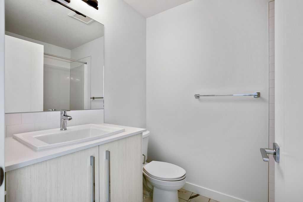 669 Savanna Boulevard NE, #214