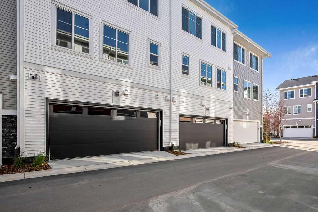 669 Savanna Boulevard NE, #214