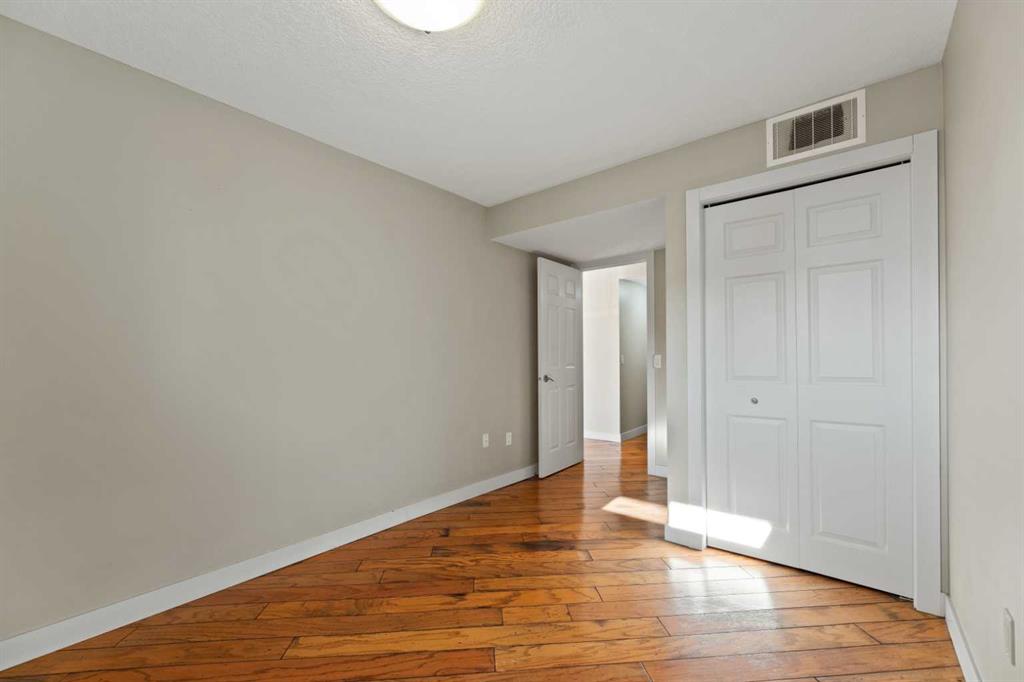 1001 14 Avenue SW, #401