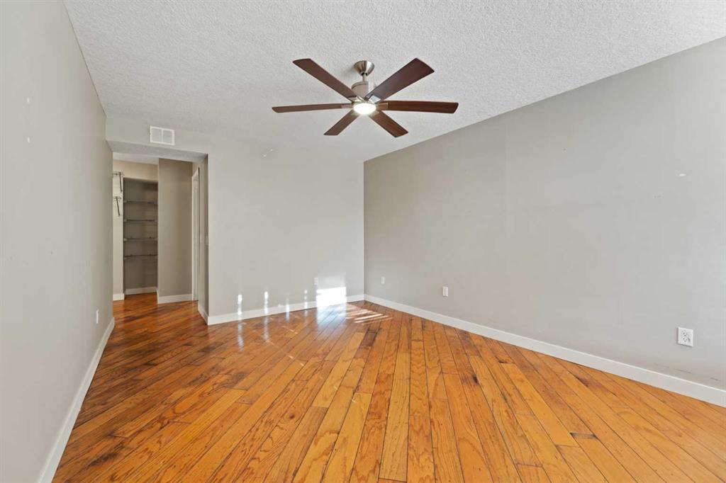 1001 14 Avenue SW, #401