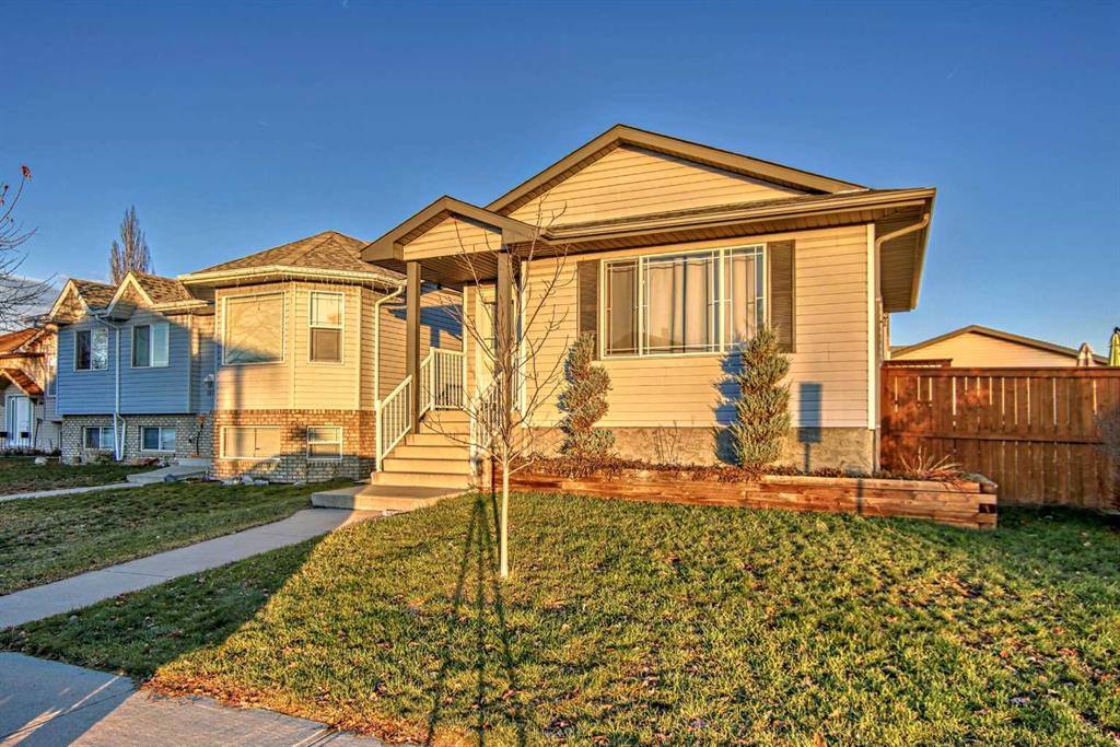1801 Strathcona Bay