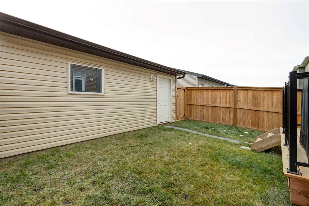 528 West Lakeview Drive