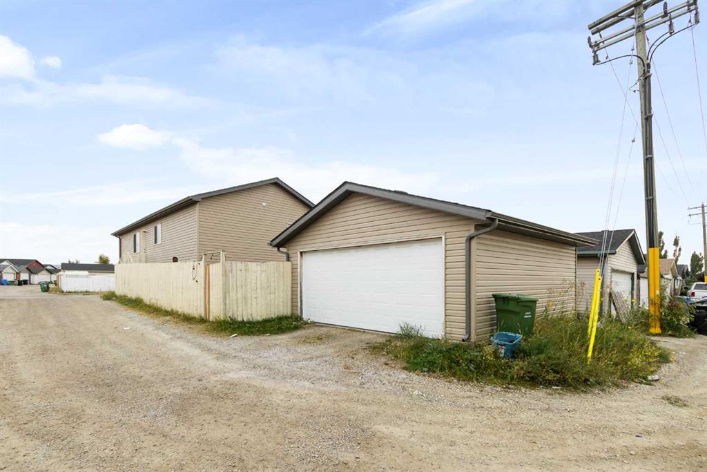 17 Martinvalley Place NE
