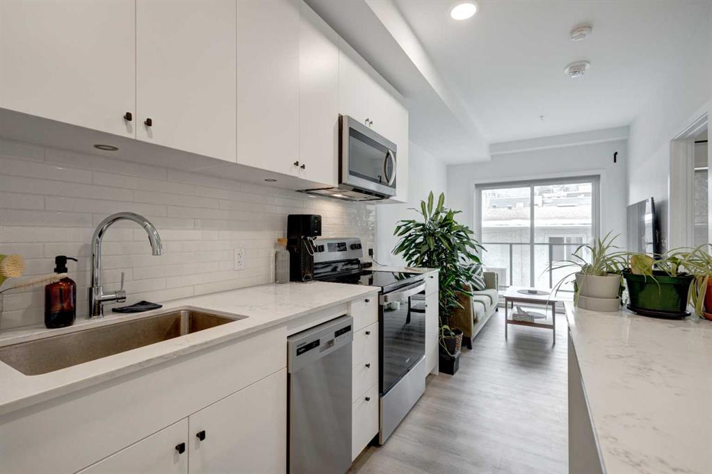455 1 Avenue NE, #207