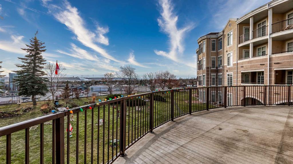 5201 Dalhousie Drive NW, #430