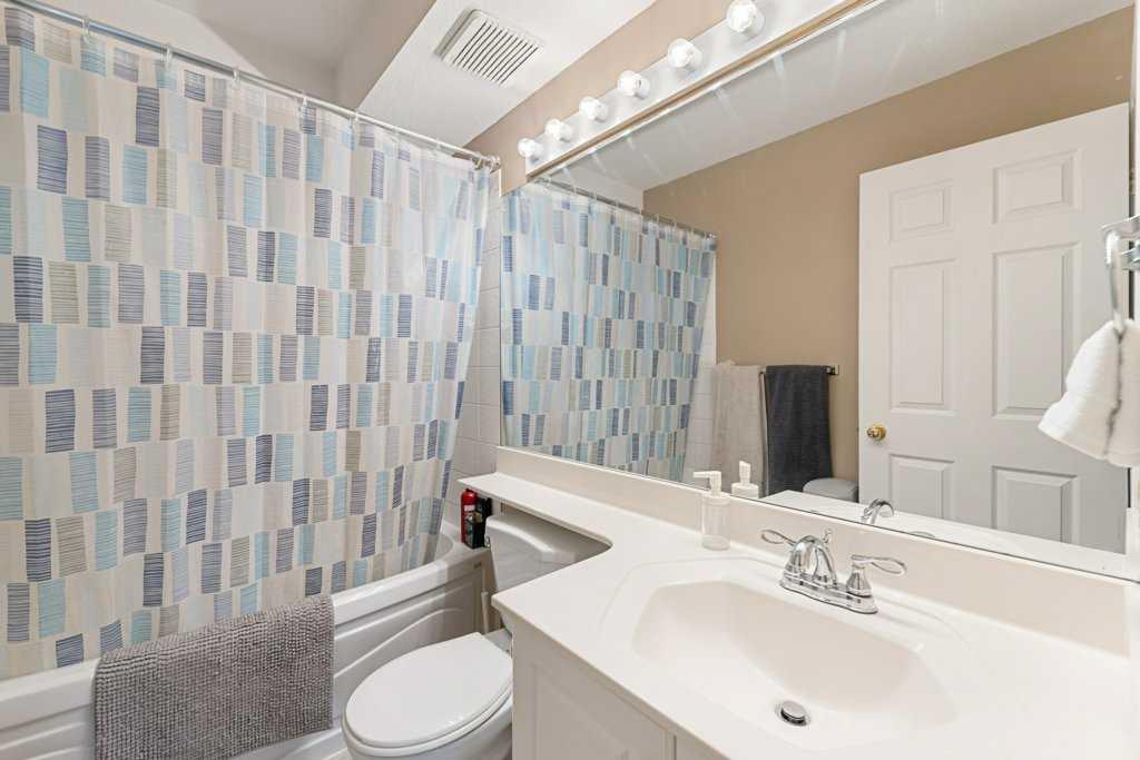 11 Chaparral Ridge Drive SE, #2106