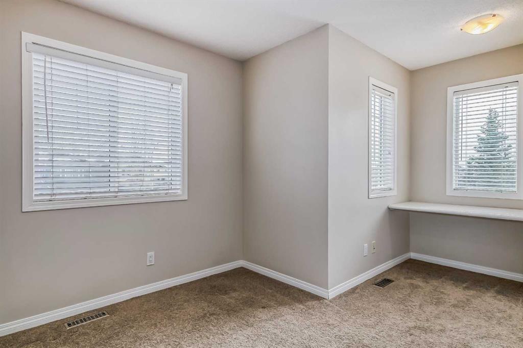 14 Everwoods Green SW