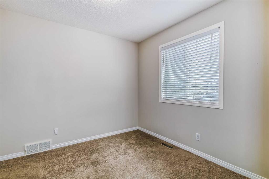 14 Everwoods Green SW