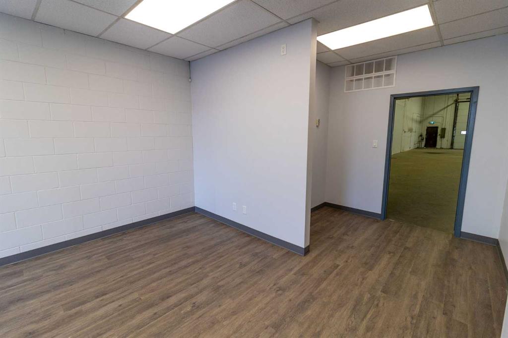1925 39 Avenue NE, #5