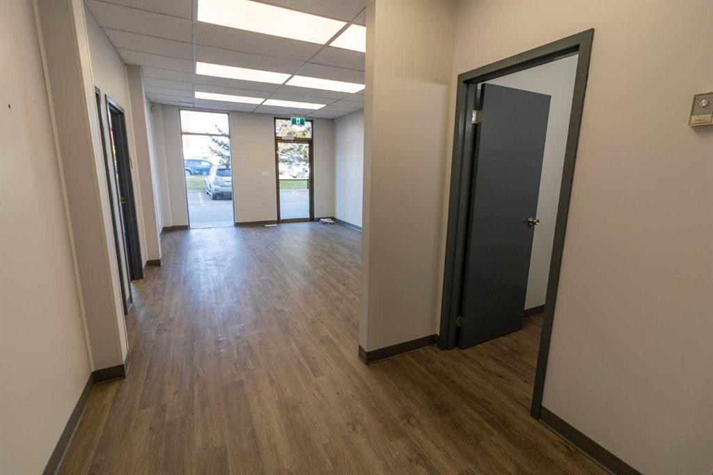 1925 39 Avenue NE, #5