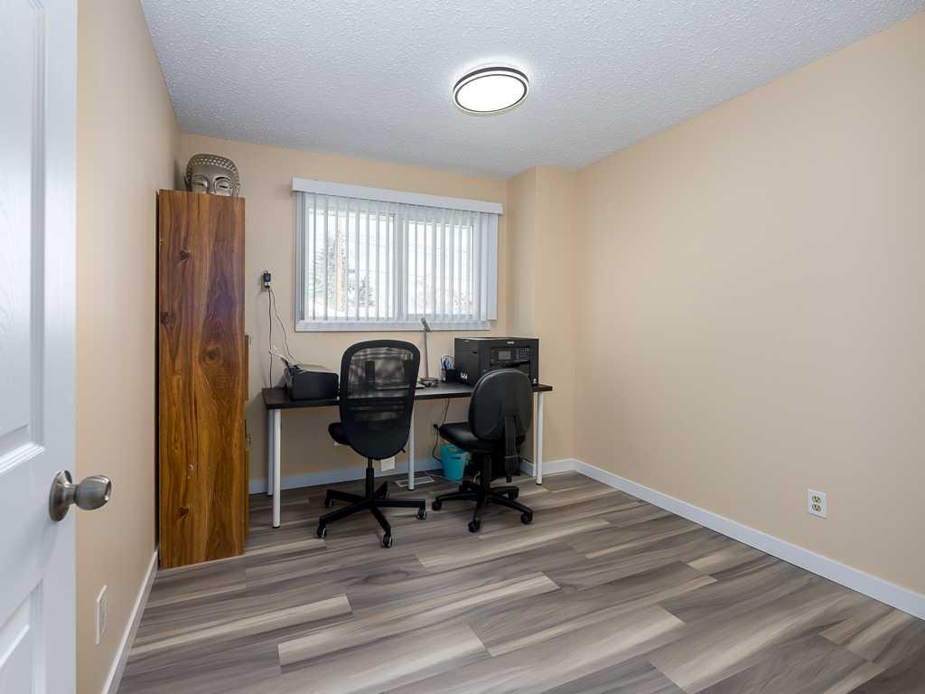 44 Penworth Crescent SE