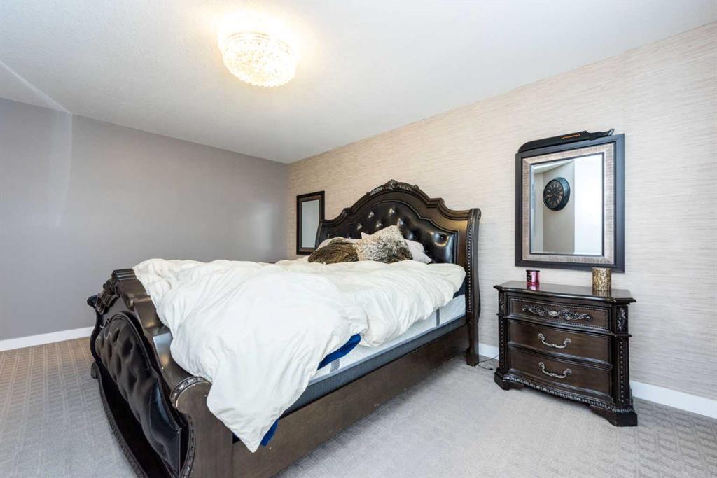 143 Panorama Hills Bay NW