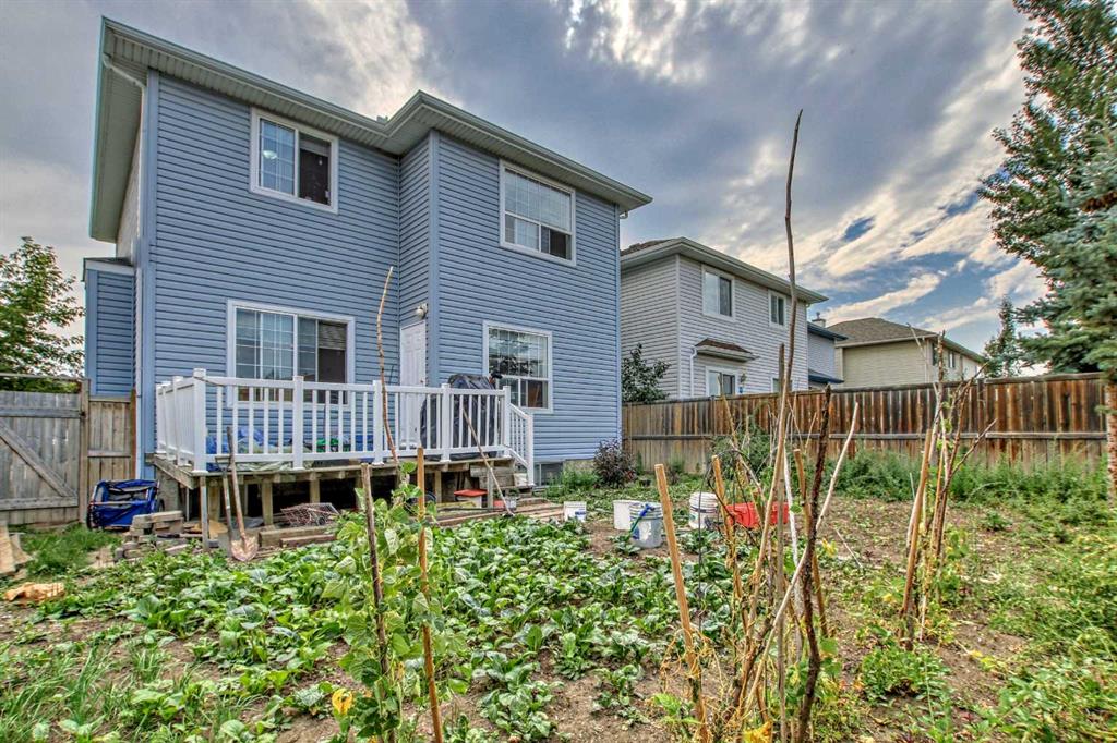 129 Simcoe Circle SW