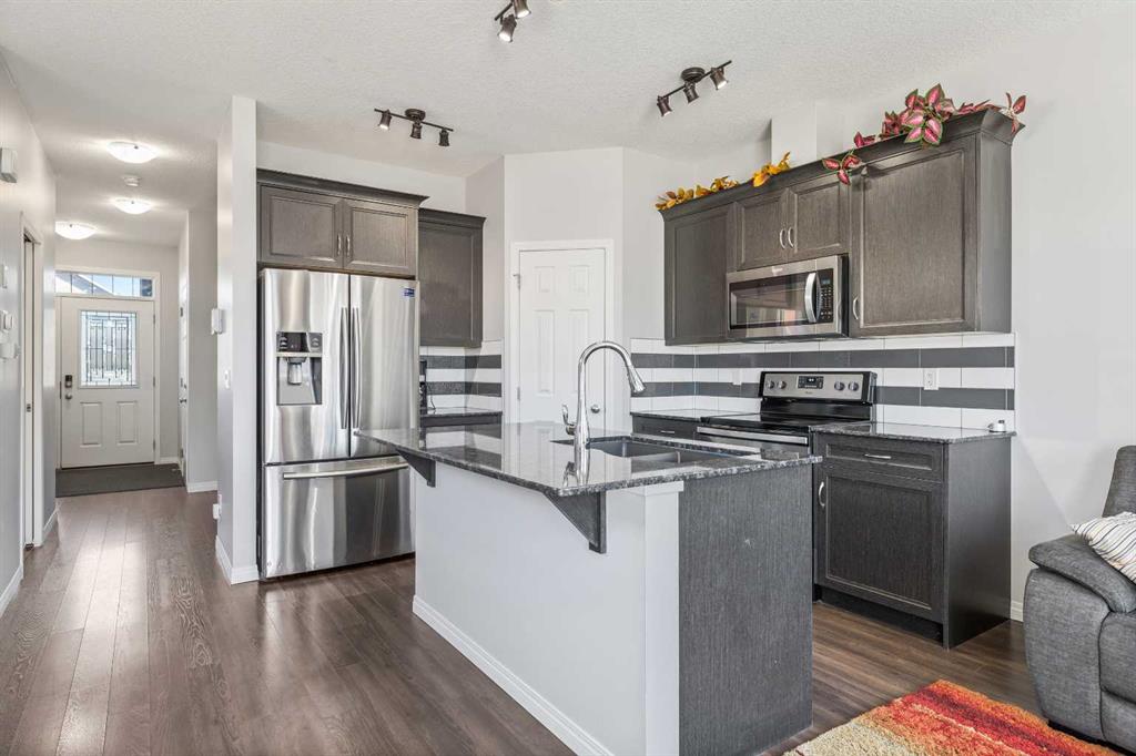 25 Legacy Glen Street SE