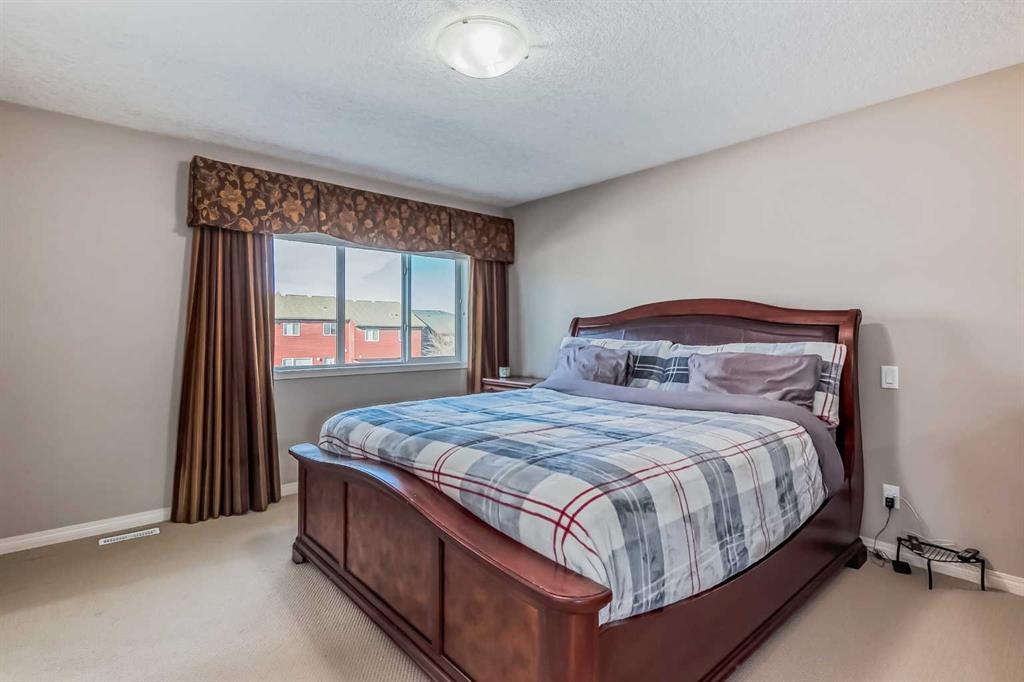 64 Panatella Manor NW