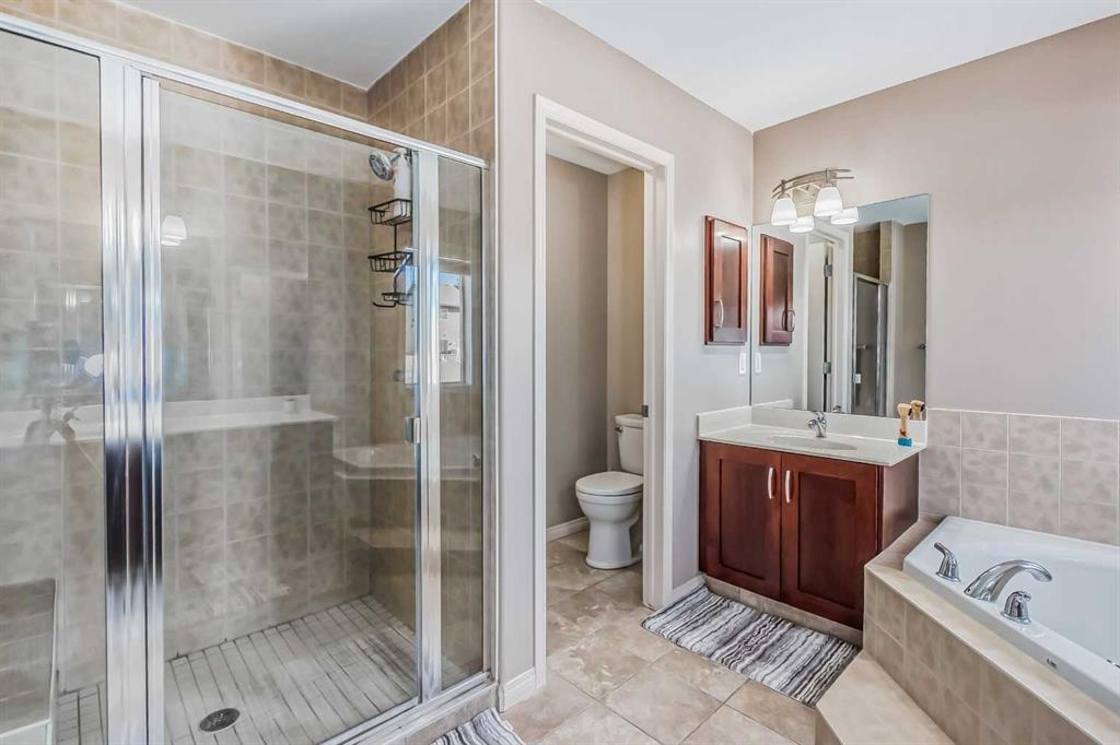 64 Panatella Manor NW