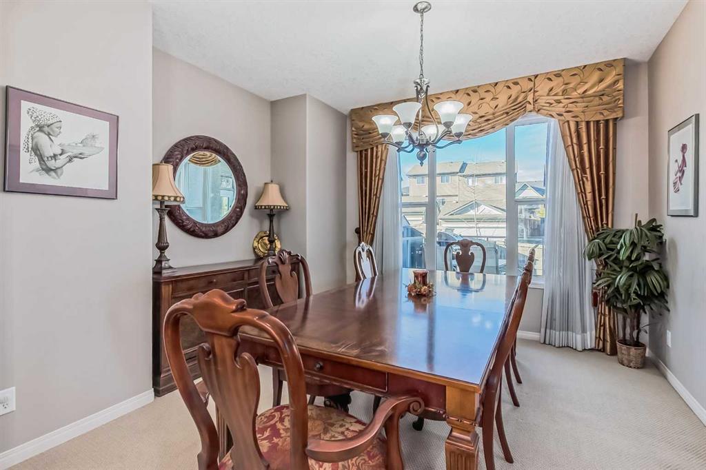 64 Panatella Manor NW