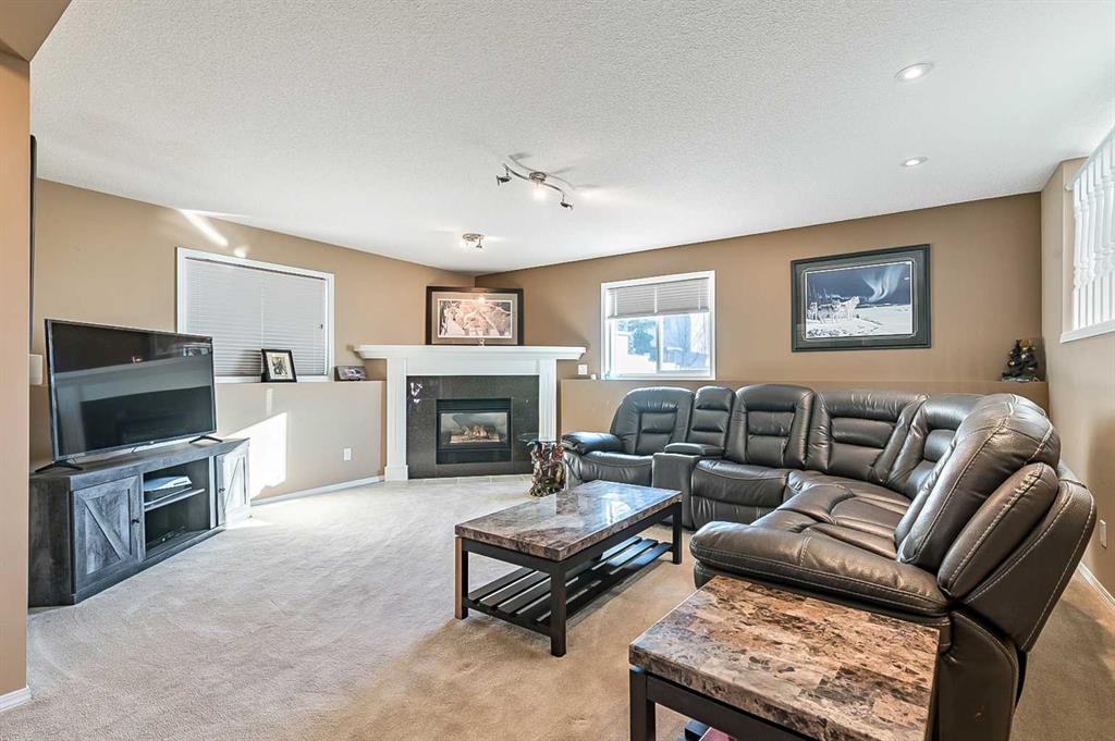 464 Cimarron Circle