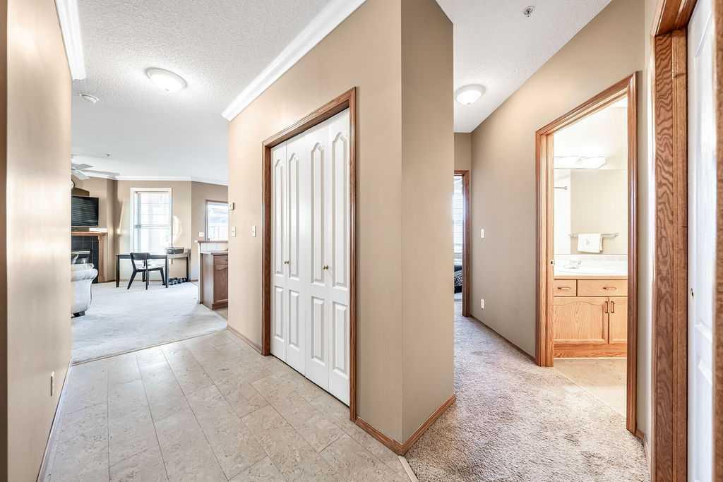 78 Prestwick Gardens SE, #202