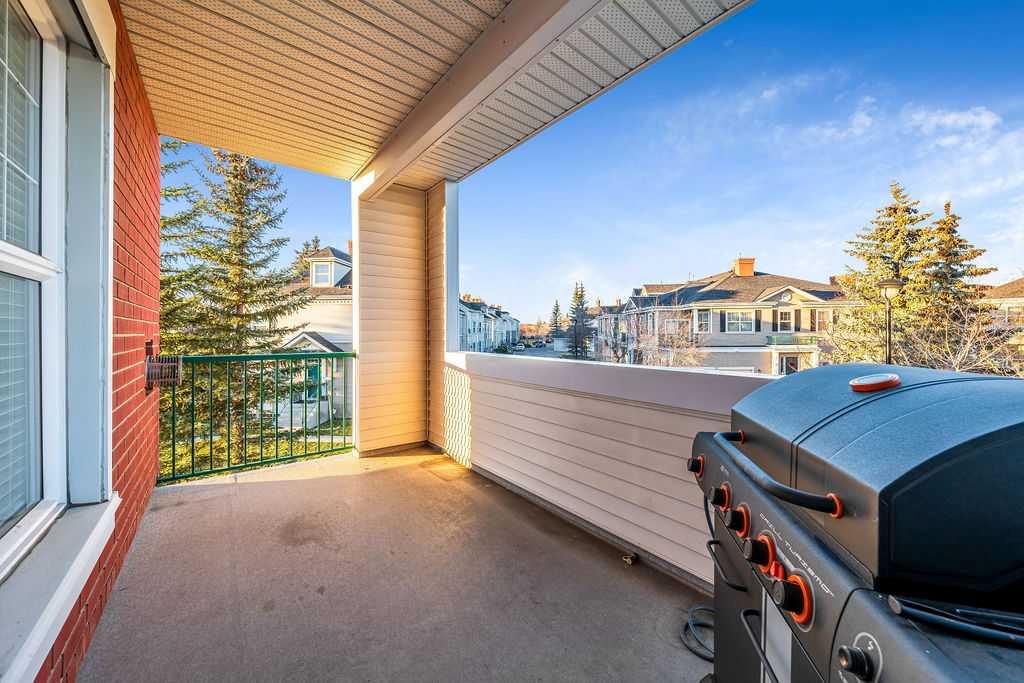 78 Prestwick Gardens SE, #202