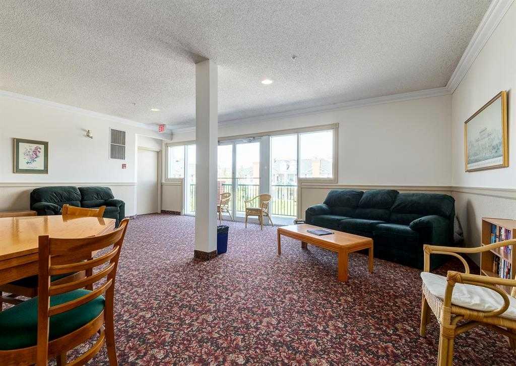 78 Prestwick Gardens SE, #202